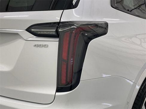 Certified 2024 Cadillac XT6 Sport w/ Technology Package image 16