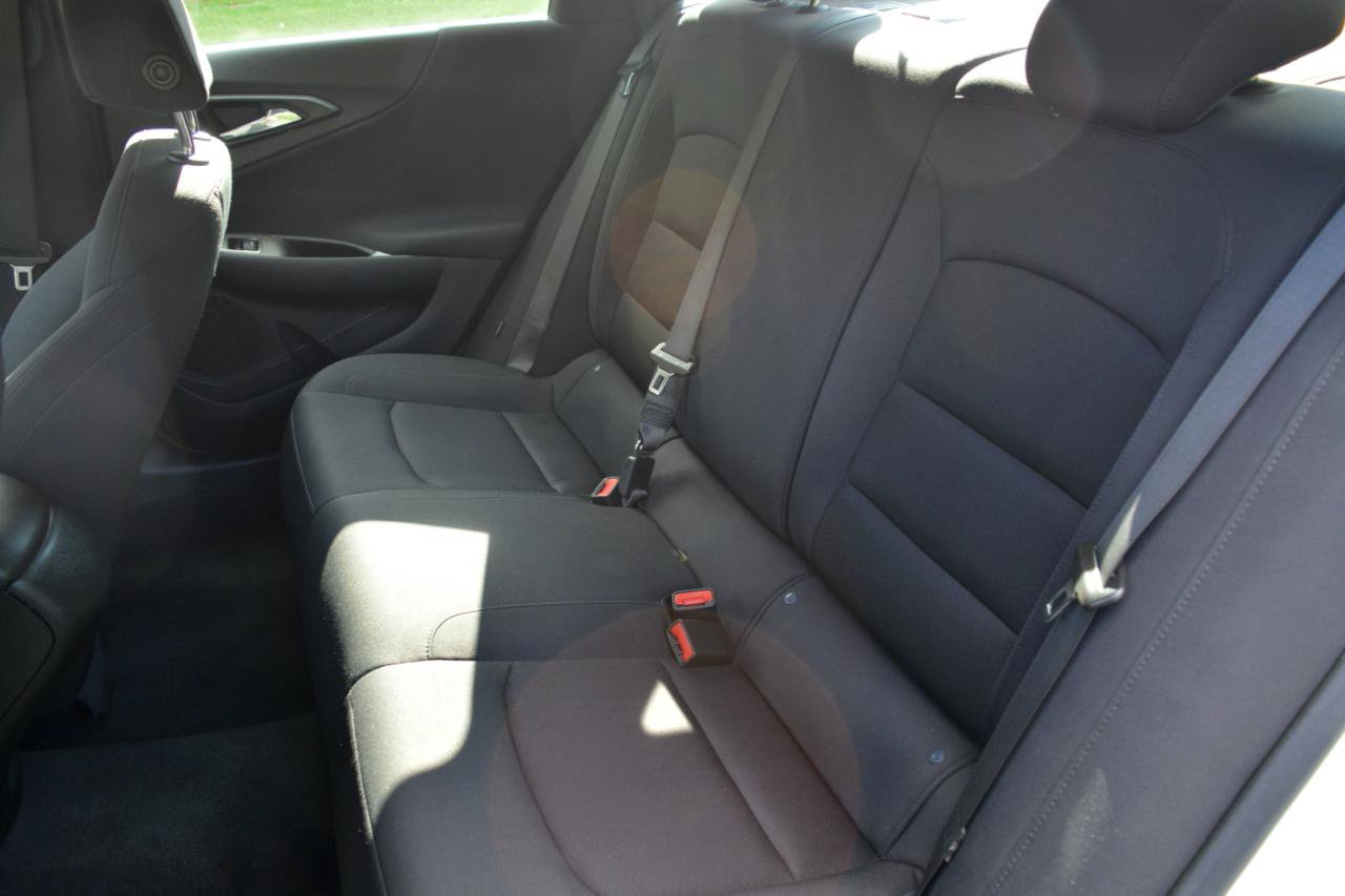 Used 2023 Chevrolet Malibu LS FWD image 12