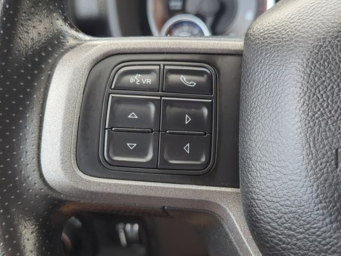 Used 2022 RAM 5500 Tradesman w/ Chrome Appearance Group RWD image 20