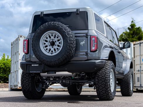 New 2026 Ford Bronco Badlands AWD/4WD image 3