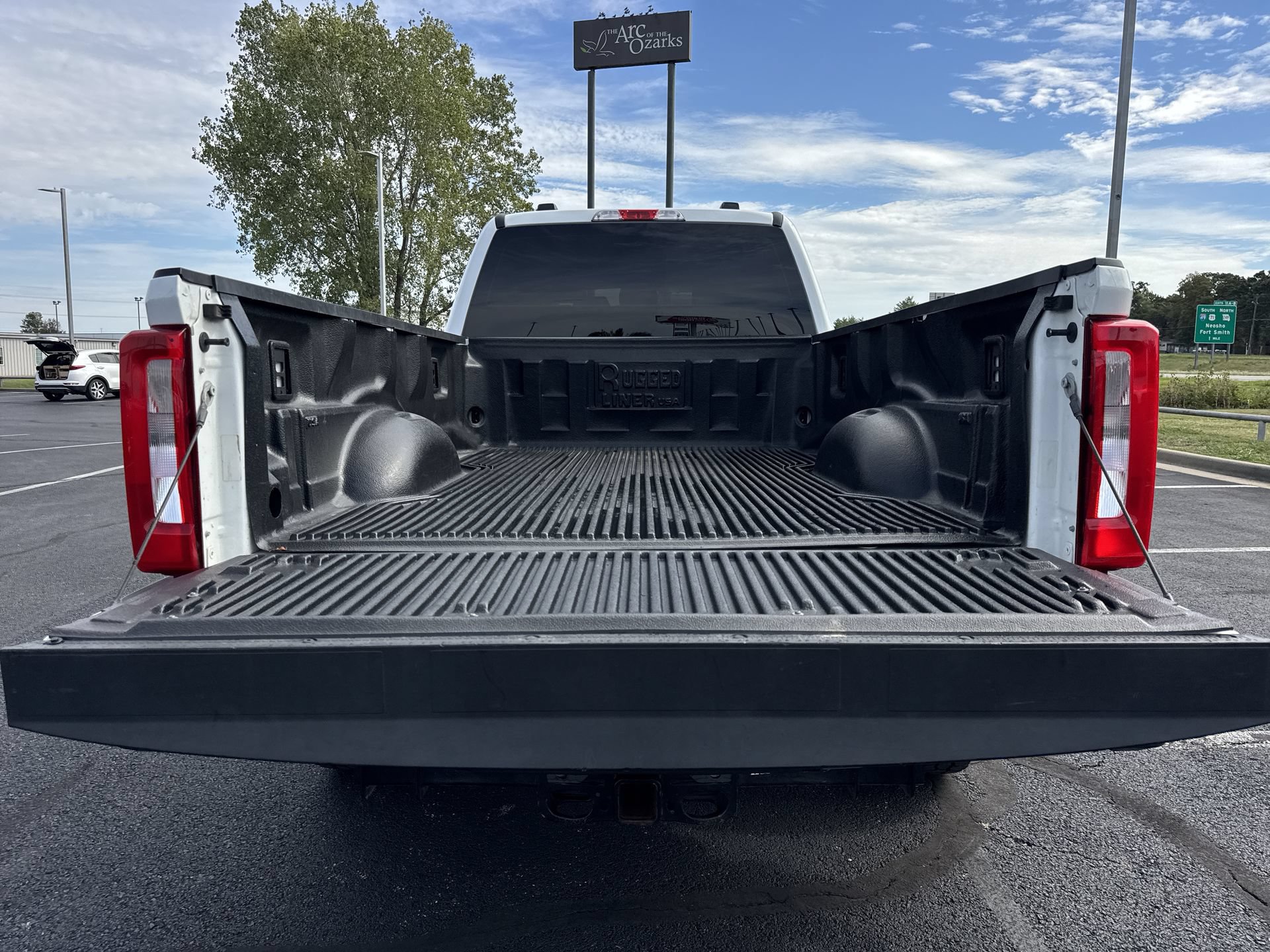 Used 2024 Ford F250 XLT AWD/4WD image 23