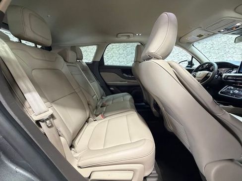 Used 2022 Lincoln Corsair FWD image 10