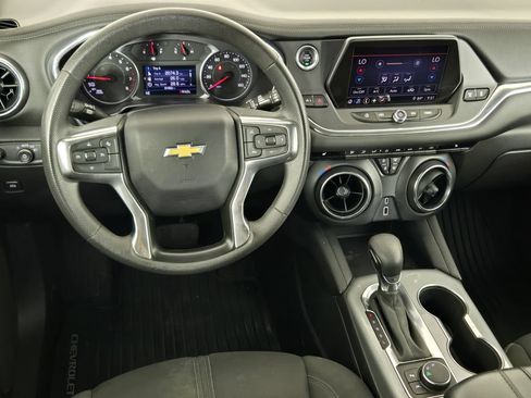 Used 2022 Chevrolet Blazer LT FWD image 29