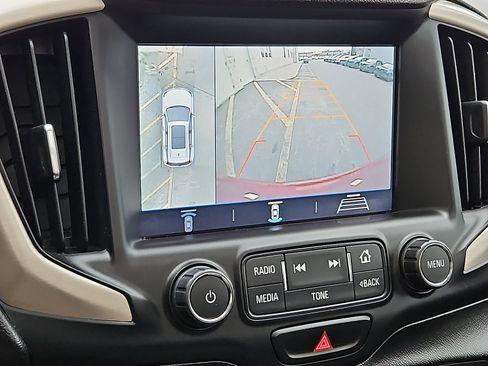 Used 2018 GMC Terrain Denali w/ Advanced Safety Package image 19