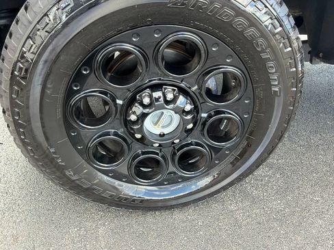 Used 2018 Ford F250 XLT AWD/4WD image 9