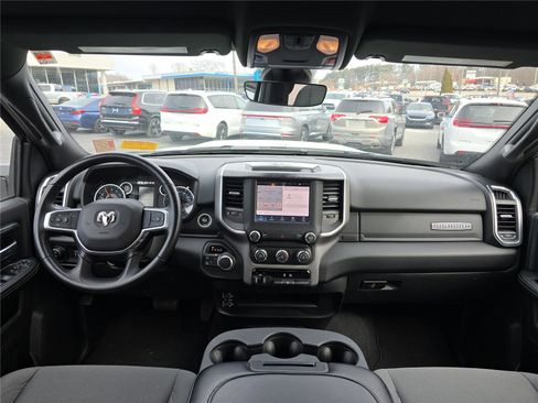 Used 2024 RAM 2500 Big Horn w/ Bed Utility Group image 17