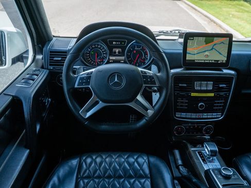 Used 2017 Mercedes-Benz G 63 AMG 4MATIC image 19