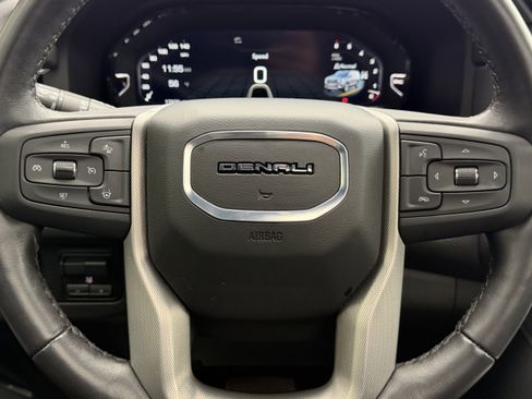 Used 2024 GMC Yukon XL Denali w/ Advanced Technology Package image 44