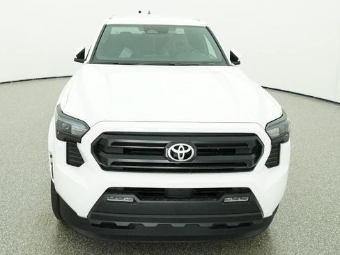 New 2026 Toyota Tacoma SR5 image 7