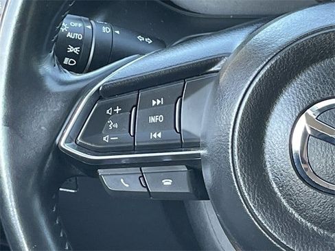 Used 2018 MAZDA MAZDA3 Grand Touring image 13