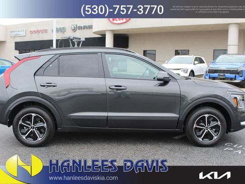 New 2026 Kia Niro LX image 6