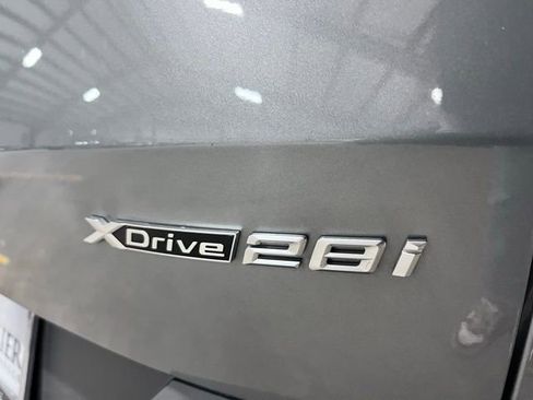 Used 2026 BMW X2 xDrive28i AWD/4WD image 34