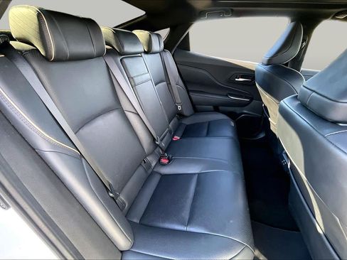 Used 2023 Toyota Crown Platinum w/ Carpet Mat Package (TMS) AWD/4WD image 19