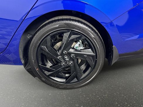 New 2026 Hyundai Elantra SEL Sport FWD image 30