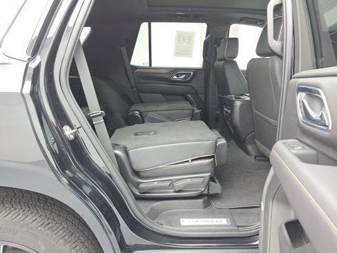 Used 2024 Chevrolet Tahoe Premier w/ Premium Package image 51