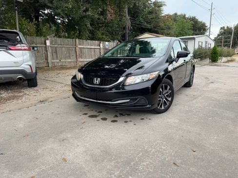Used 2015 Honda Civic EX image 2