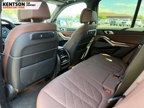 Used 2026 BMW X5 xDrive40i w/ M Sport Package AWD/4WD image 35