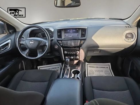 Used 2020 Nissan Pathfinder SV AWD/4WD image 14