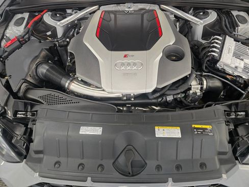 Used 2023 Audi RS 5 Sportback w/ Black Optic Carbon Package image 10