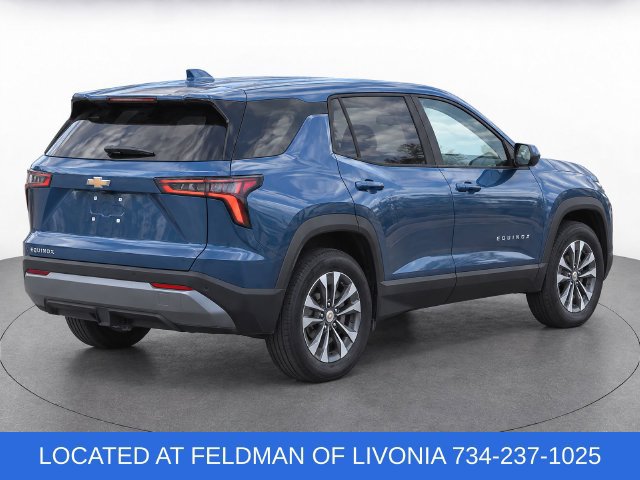 Used 2027 Chevrolet Equinox LT w/ Convenience Package II FWD image 4