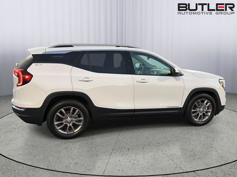 Used 2023 GMC Terrain SLT FWD image 7