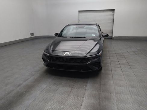 Used 2025 Hyundai Elantra Sport FWD image 15