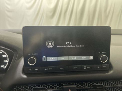Used 2023 Honda HR-V Sport image 16
