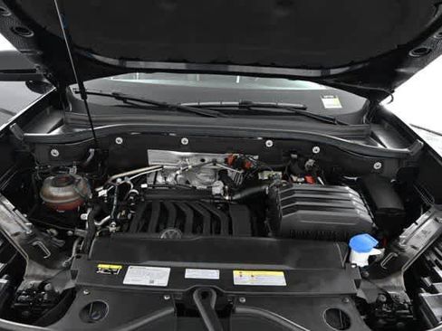 Certified 2022 Volkswagen Atlas SE w/ Panoramic Sunroof Package image 30