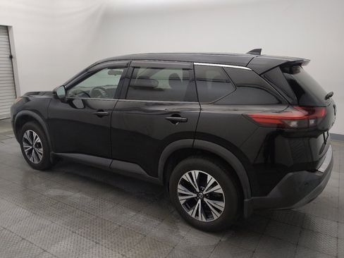 Used 2021 Nissan Rogue SV FWD image 3