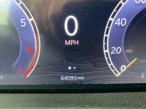 Used 2024 Jeep Wagoneer L Series II w/ Flexible Seating Group AWD/4WD image 35