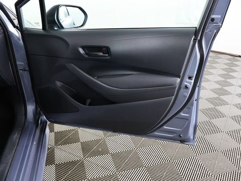 Used 2023 Toyota Corolla LE FWD image 18