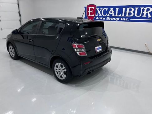 Used 2020 Chevrolet Sonic LT image 8
