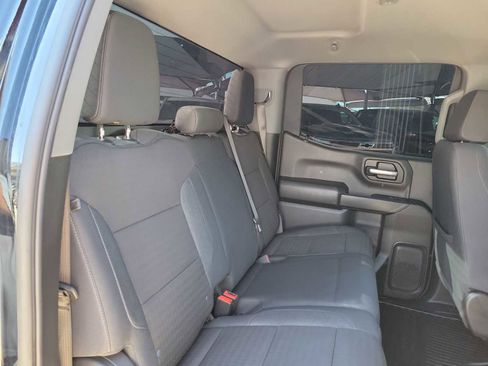 Used 2024 Chevrolet Silverado 1500 Custom image 13