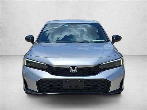 Used 2025 Honda Civic Sport image 2