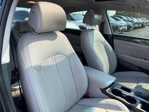 Used 2016 Hyundai Sonata Limited FWD image 12