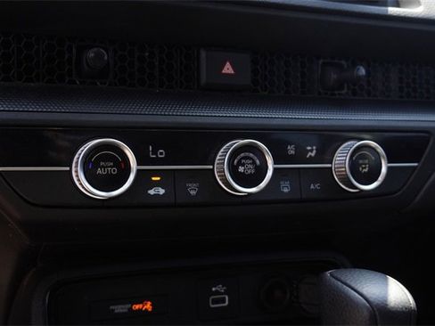 Used 2024 Honda CR-V LX image 23