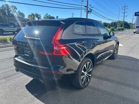 Certified 2024 Volvo XC60 B5 Plus w/ Protection Package Premier AWD/4WD image 5