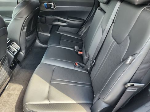 New 2026 Kia Sorento S w/ S Panoramic Sunroof Package image 24