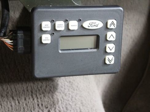 Used 2000 Ford F250 Lariat image 19