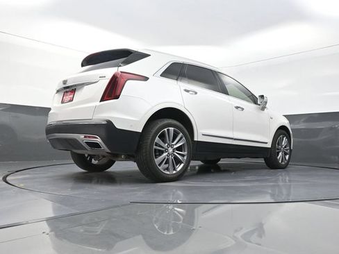 Used 2020 Cadillac XT5 Premium Luxury w/ Platinum Package AWD/4WD image 37