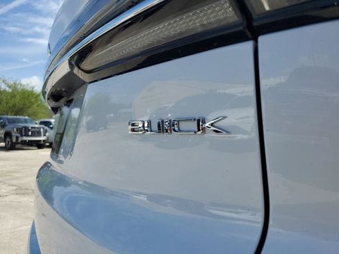 New 2026 Buick Enclave Avenir w/ Super Cruise Package AWD/4WD image 8