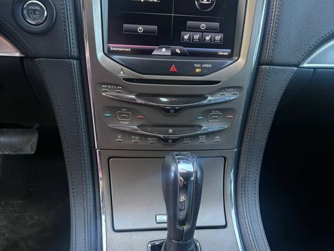 Used 2013 Lincoln MKX AWD image 20