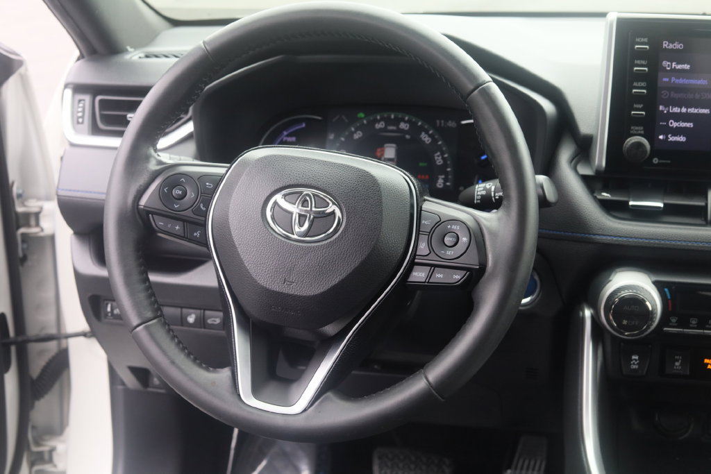 Used 2019 Toyota RAV4 XSE w/ XSE Weather Package AWD/4WD image 11