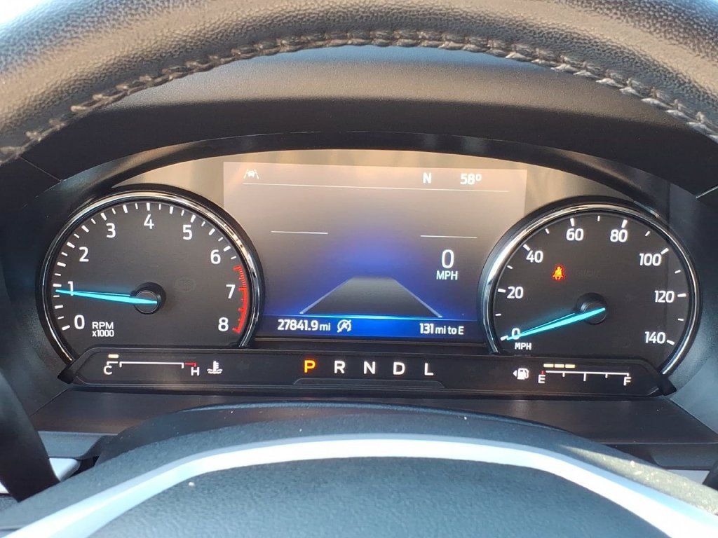 Used 2023 Ford Explorer XLT w/ Equipment Group 202A AWD/4WD image 24
