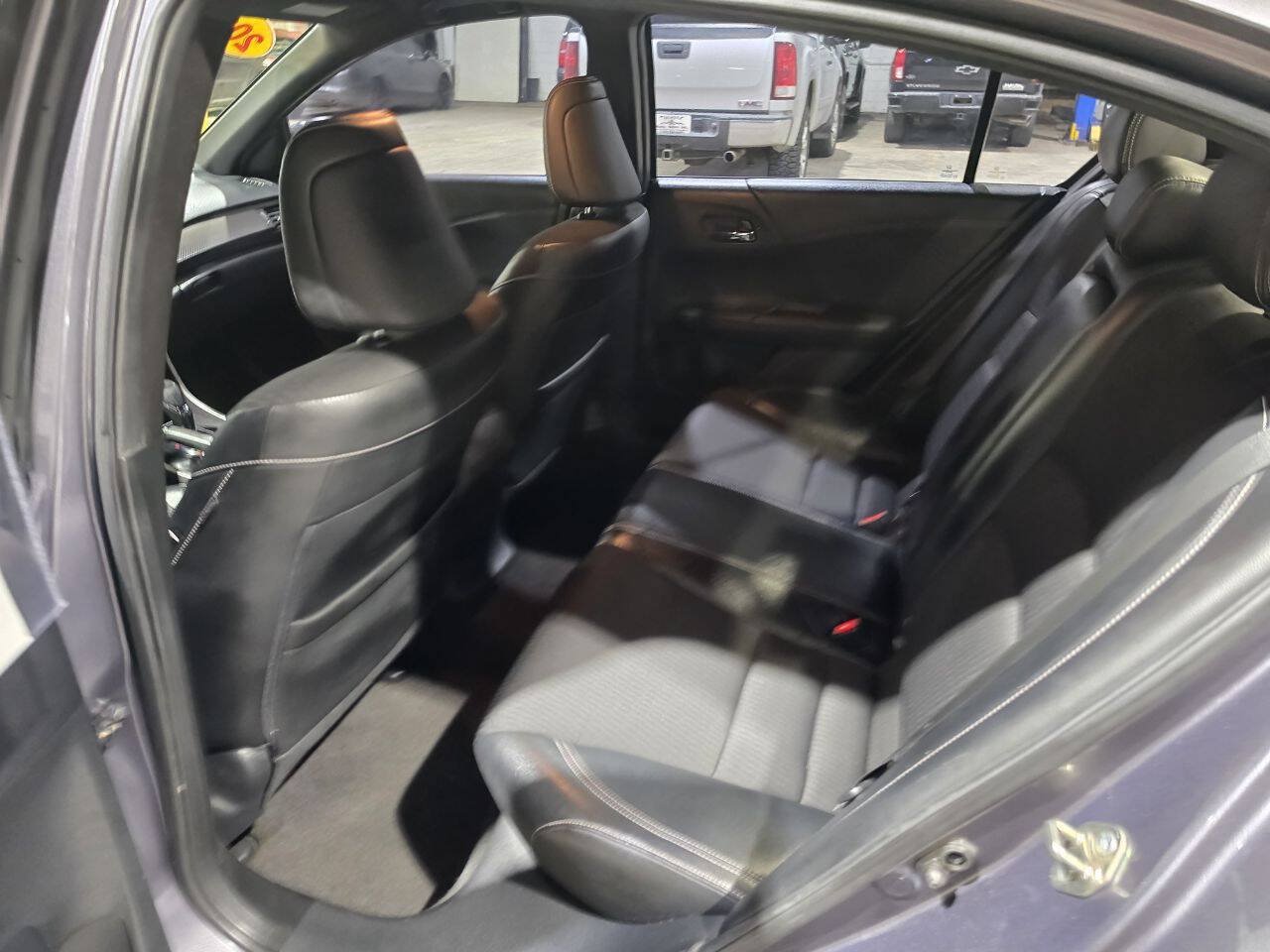 Used 2016 Honda Accord Sport image 26