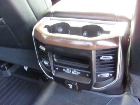 Used 2022 RAM 2500 Laramie image 45