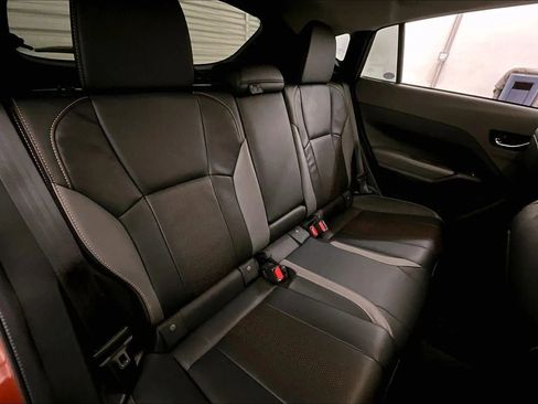 Used 2024 Subaru Crosstrek 2.5i Limited w/ Crosstrek Mirror Package image 26