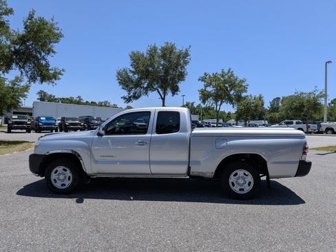 Used 2011 Toyota Tacoma 2WD Access Cab w/ Convenience Pkg image 6