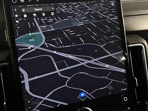 Used 2025 GMC Yukon XL Denali image 21