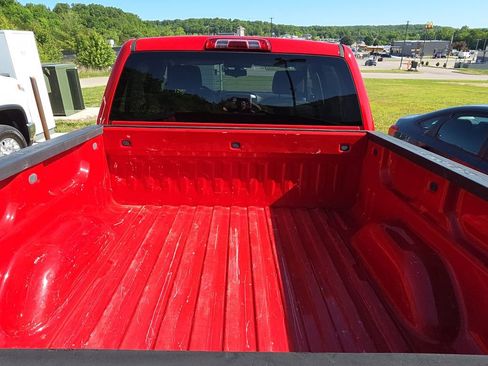Used 2017 Chevrolet Silverado 1500 LT w/ All Star Edition AWD/4WD image 6